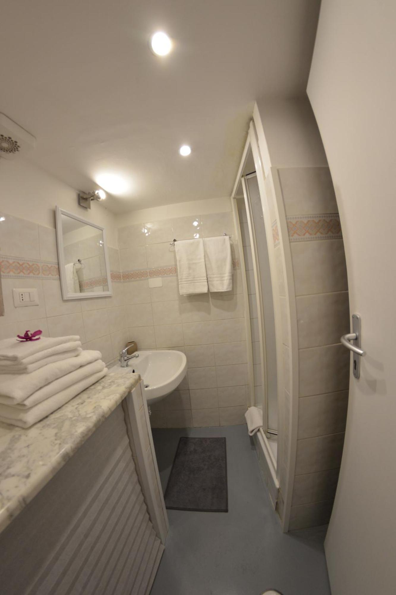 Charme De Rome Vatican Apartment Buitenkant foto